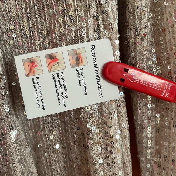 Ieena by Mac Duggal Sequin Gown - Picture 8 of 9